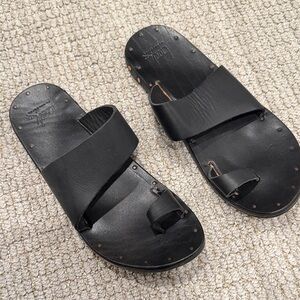 Black Leather Women’s Sandals